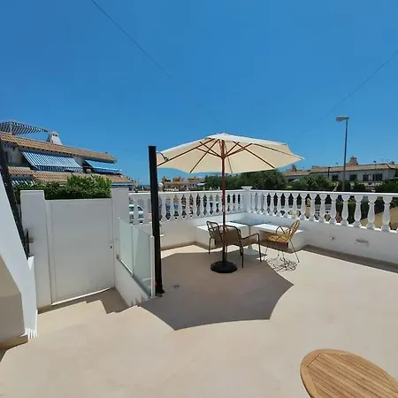 Precioso Alojamiento Con Vistas Al Mar Appartamento Torrevieja